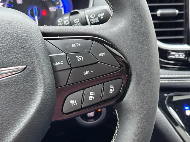 2025 Chrysler Pacifica Limited