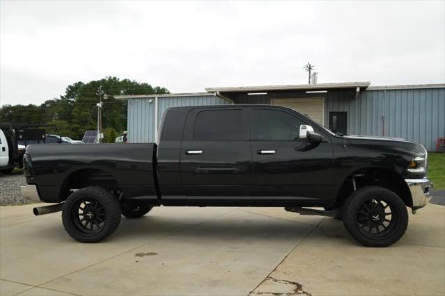 2018 Ram 3500 Laramie Mega Cab 4x4 64 Box