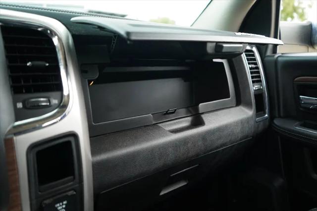 2018 Ram 3500 Laramie Mega Cab 4x4 64 Box