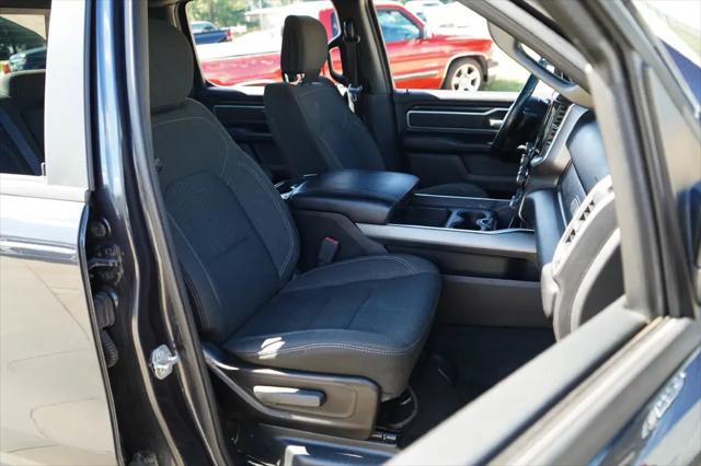 2019 Ram 1500 Big Horn/Lone Star Crew Cab 4x4 57 Box
