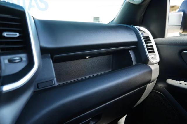 2019 Ram 1500 Big Horn/Lone Star Crew Cab 4x4 57 Box