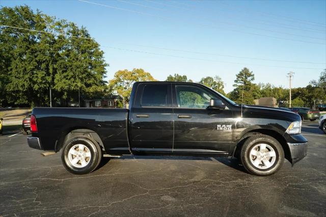 2024 Ram 1500 Classic SLT Quad Cab 4x2 64 Box