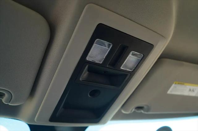2024 Ram 1500 Classic SLT Quad Cab 4x2 64 Box