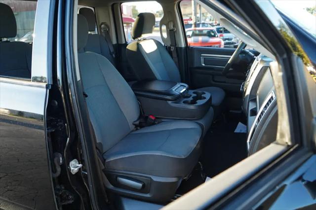 2024 Ram 1500 Classic SLT Quad Cab 4x2 64 Box