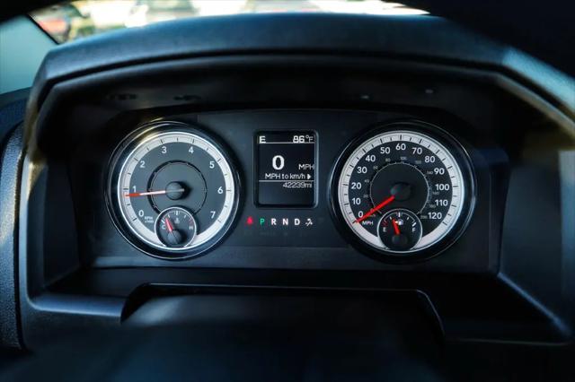 2024 Ram 1500 Classic SLT Quad Cab 4x2 64 Box