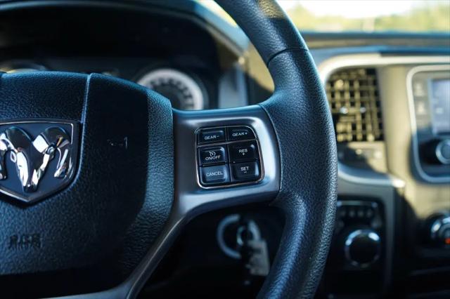 2024 Ram 1500 Classic SLT Quad Cab 4x2 64 Box
