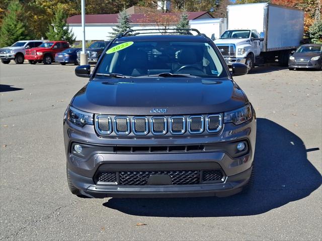 2022 Jeep Compass Latitude Lux 4x4 2022 Jeep Compass Latitude Lux 4x4