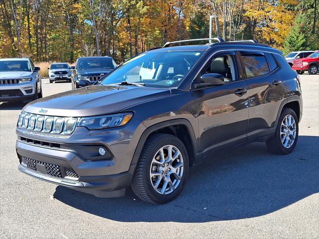 2022 Jeep Compass Latitude Lux 4x4 2022 Jeep Compass Latitude Lux 4x4