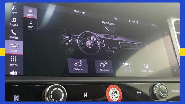 2023 Porsche Macan T