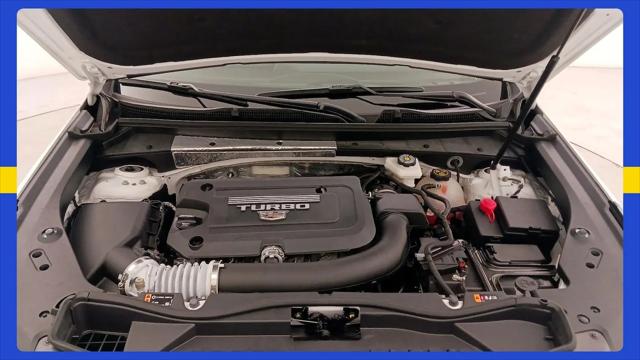 2024 Cadillac XT4 FWD Premium Luxury
