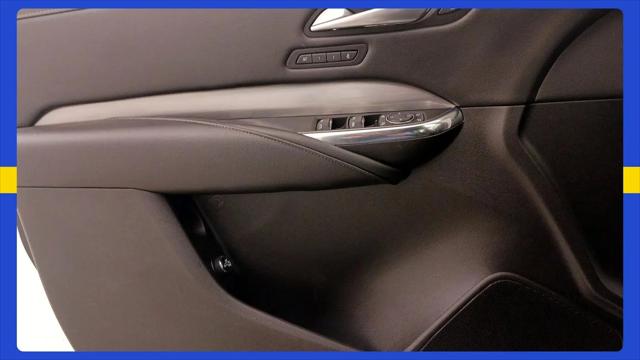 2024 Cadillac XT4 FWD Premium Luxury