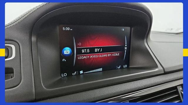2016 Volvo XC70 T5 Drive-E Premier