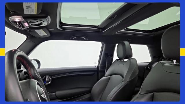 2016 MINI Hardtop Cooper