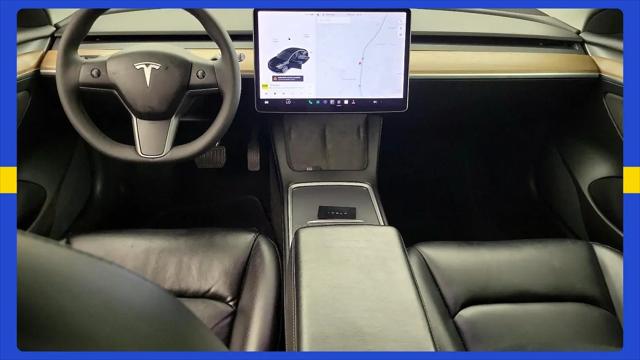 2021 Tesla Model 3 Standard Range Plus Rear-Wheel Drive
