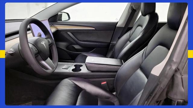 2021 Tesla Model 3 Standard Range Plus Rear-Wheel Drive