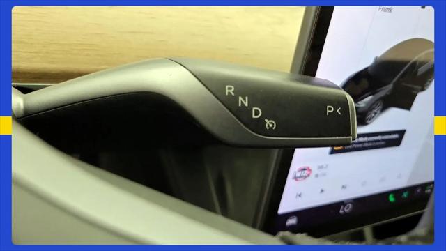 2021 Tesla Model 3 Standard Range Plus Rear-Wheel Drive