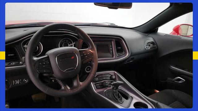 2015 Dodge Challenger SXT