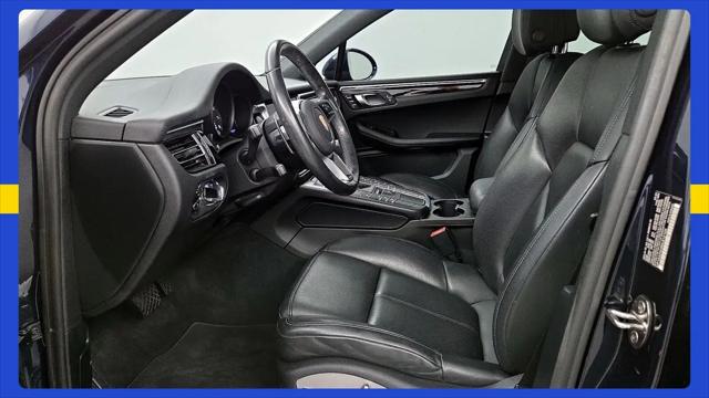 2021 Porsche Macan Macan