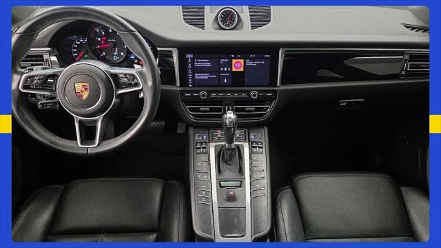 2021 Porsche Macan Macan