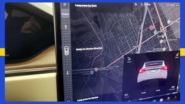2023 Tesla Model X Standard Range