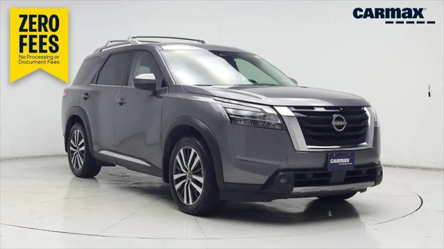2022 Nissan Pathfinder Platinum 2WD for sale in Houston, TX