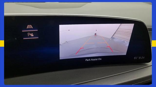 2024 Cadillac XT4 FWD Premium Luxury
