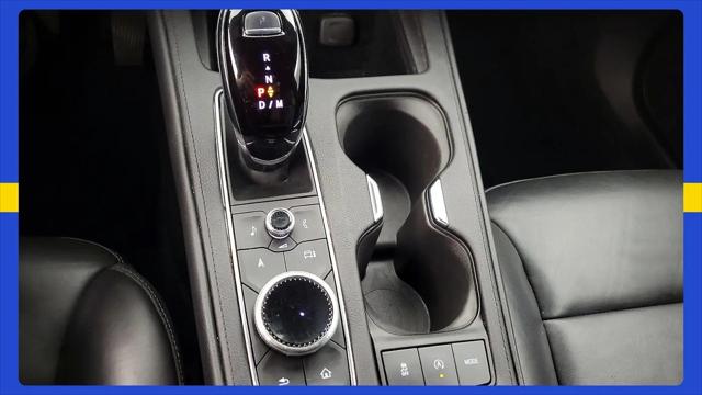 2024 Cadillac XT4 FWD Premium Luxury