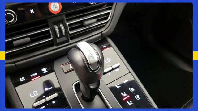 2024 Porsche Macan T