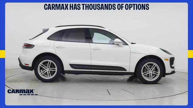 2022 Porsche Macan Macan