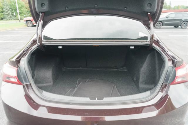 2021 Chevrolet Malibu FWD LT