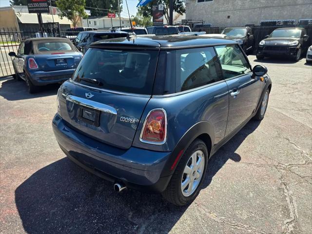 2010 MINI Cooper Cooper