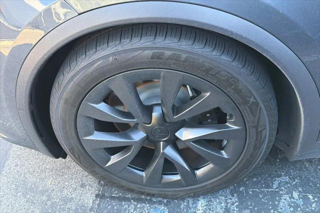 2023 Tesla Model X Plaid Tri Motor All-Wheel Drive