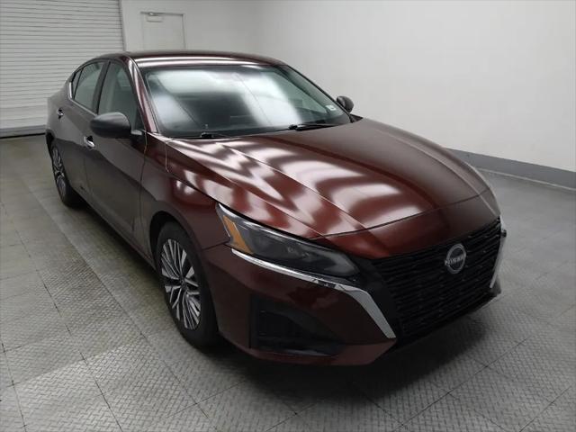 2024 Nissan Altima SV FWD