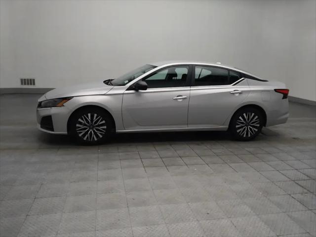 2025 Nissan Altima SV FWD