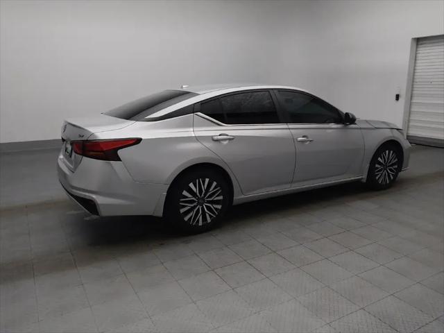 2024 Nissan Altima SV FWD