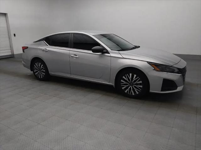2024 Nissan Altima SV FWD