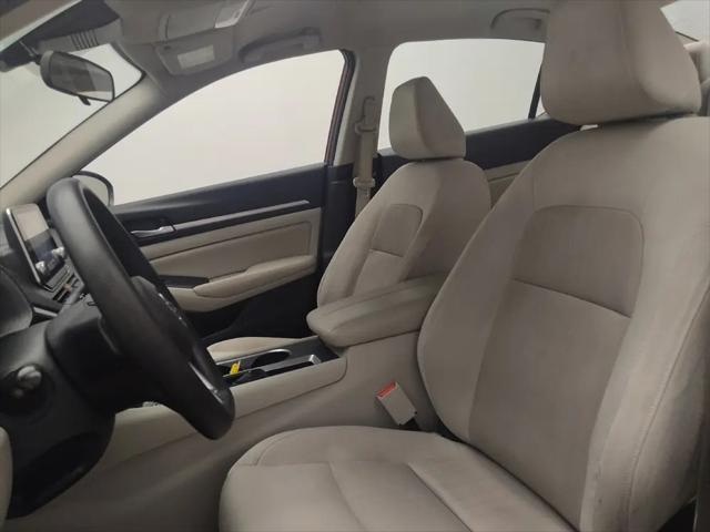2022 Nissan Altima SV FWD
