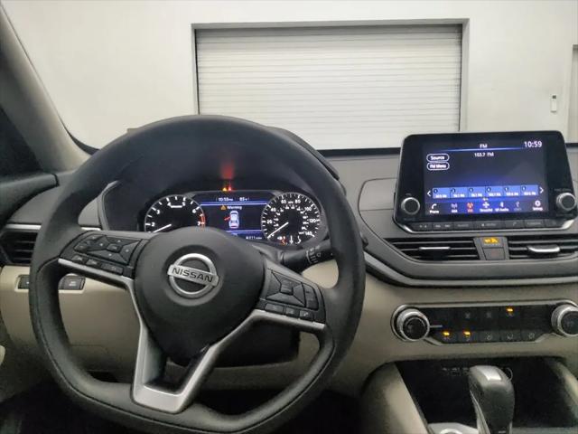 2022 Nissan Altima SV FWD