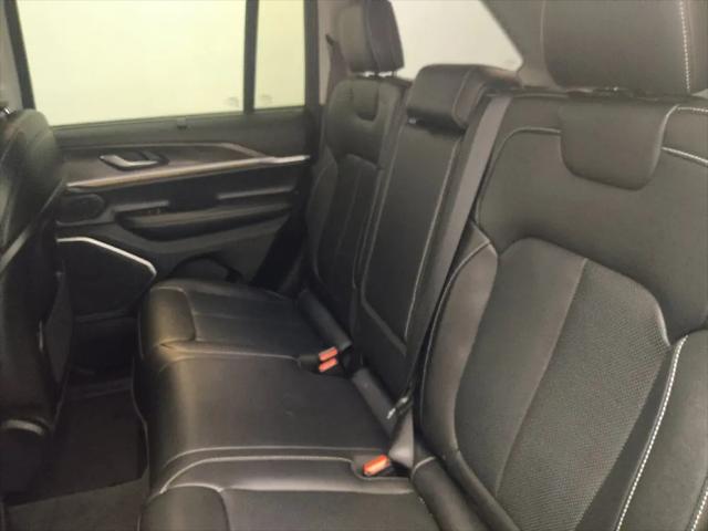 2022 Jeep Grand Cherokee Limited 4x2