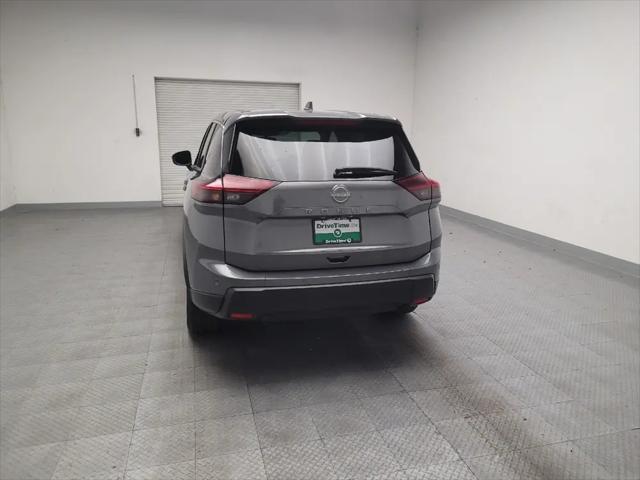 2025 Nissan Rogue SV FWD