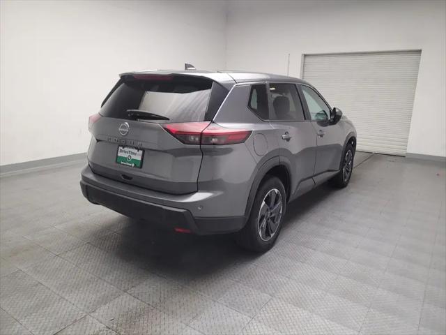 2025 Nissan Rogue SV FWD