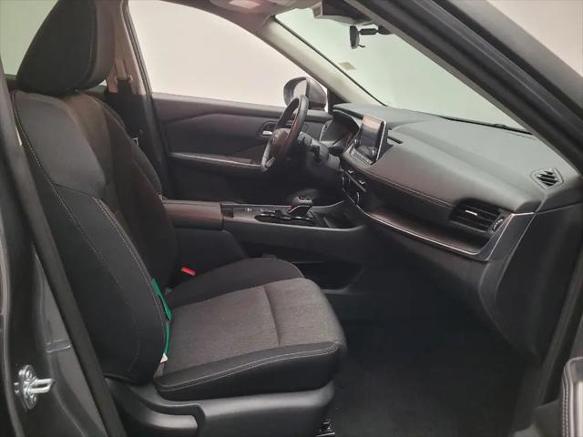 2025 Nissan Rogue SV FWD