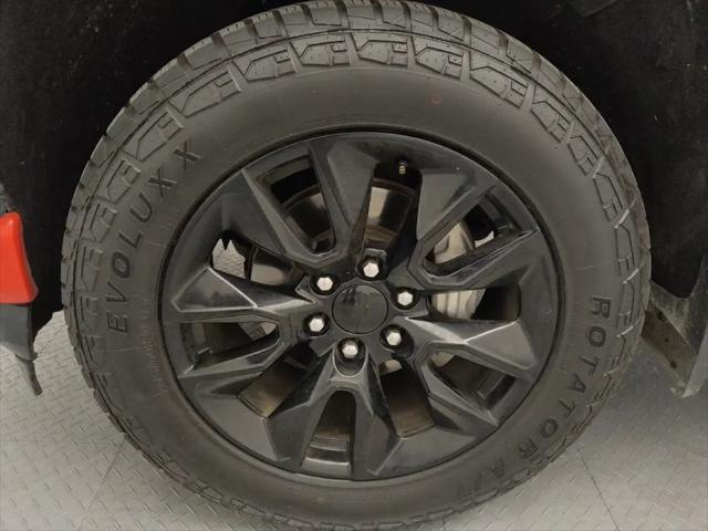 2021 Chevrolet Silverado 1500 2WD Crew Cab Short Bed Custom