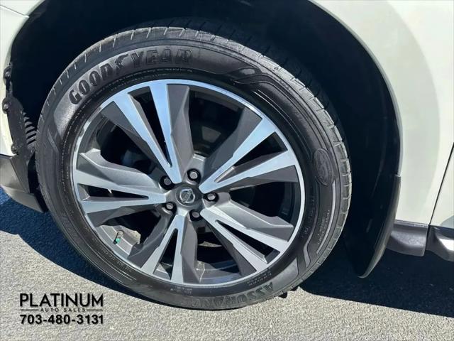 2020 Nissan Pathfinder Platinum 2WD