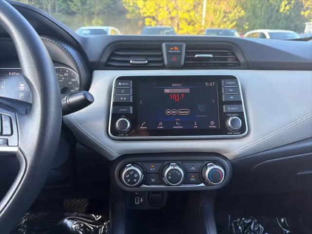 2020 Nissan Versa SV Xtronic CVT