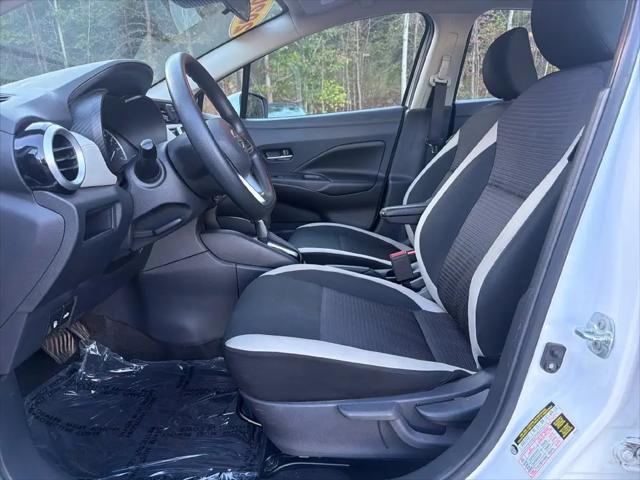 2020 Nissan Versa SV Xtronic CVT
