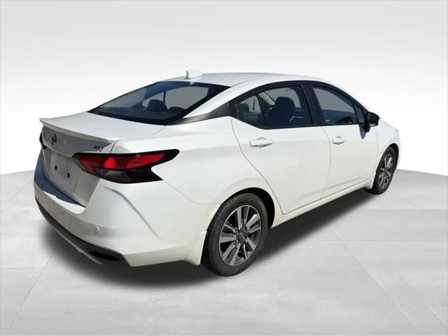 2020 Nissan Versa SV Xtronic CVT