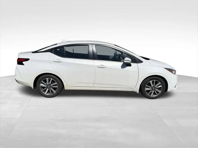 2020 Nissan Versa SV Xtronic CVT