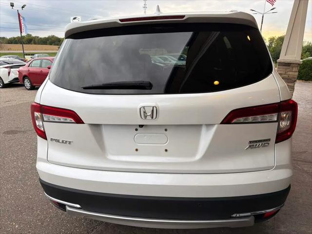 2021 Honda Pilot AWD Touring 8 Passenger