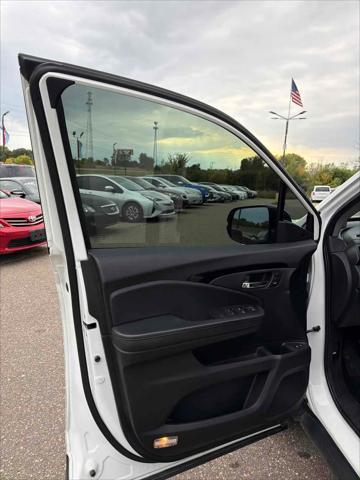 2021 Honda Pilot AWD Touring 8 Passenger